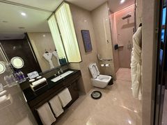 -广州天河希尔顿酒店