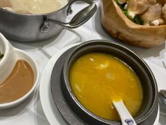 -红鼎豆捞·非遗鲍皇汤火锅(宝丰路店)