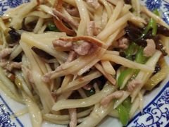 -邱记私房菜·十八年本地菜