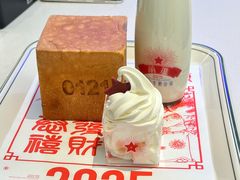 -红星前进面包牛奶公司(君太店)