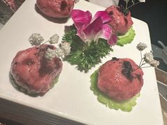 -左庭右院鲜牛肉火锅黑金店(陆家嘴中心店)