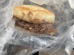 -老西关黄老太牛肉烧饼