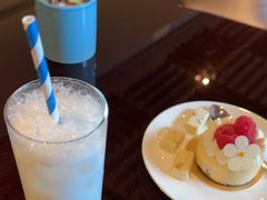 -广州中心皇冠假日酒店·汇点大堂吧