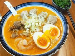 -银泰百货(厦门国贸中心店)