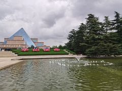 -上海市龙华烈士陵园