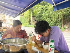 -黑竹沟新场牛肉火锅