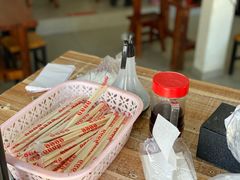 -宝瑞门钉肉饼店