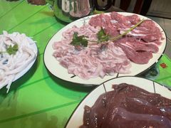 -华哥新鲜猪精品美食