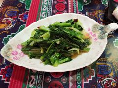 随炒四季时令时蔬-蘑菇私房菜小馆(杨家坪西城天街店)