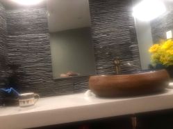 -新蝶变皮肤管理中心