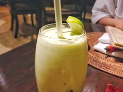 牛油果汁-DiAtas by Art Cafe Bumbu Bali