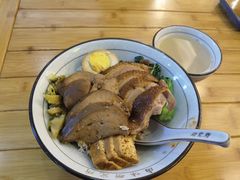 -狮头牌卤味研究所·卤味饭(花城汇南区店)