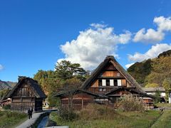-白川乡与五箇山的合掌构造村落