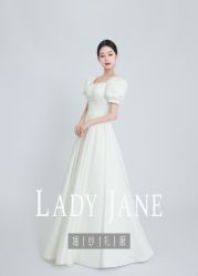 -Lady  Jane高端婚纱礼服馆