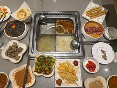 -海底捞火锅(旭辉MALL店)