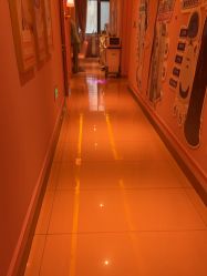 -莎蔓莉莎美容会所