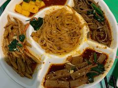 小吃五拼-令氏家外家周秦食府(高新店)