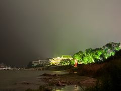 -巴陵广场