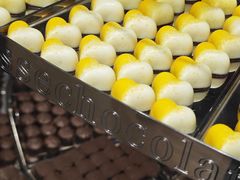 -Laderach 莱德拉(上海环贸iapm店)