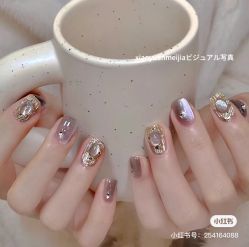 -情同手足美甲美睫