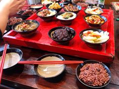 -蓝田九大碗民俗食府(蓝田店)