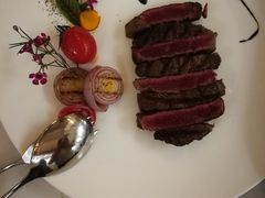 香煎嫩牛柳配烤蘑菇-casamosaico卡萨马可意大利餐厅
