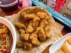 -爆炸头阿姨小四川正宗川味小吃(无任何分店)