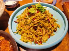 -95号酱骨·一块豆腐(展春园西路店)