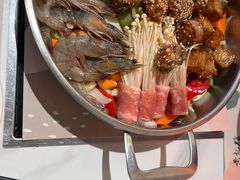 -黄记煌三汁焖锅(新佳丽江汉路店)