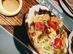 田园沙律-胡桃里音乐酒馆(环亚凯瑟琳广场店)