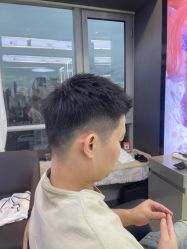 -藤野造型烫发染发