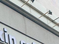 -瑞幸咖啡(巴黎春天陕西路店)