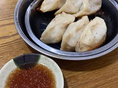 -黄阿姨锅贴大王(万航渡路店)