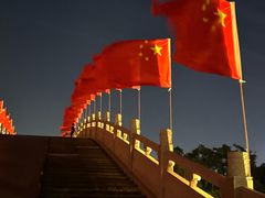 -万绿园