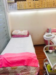 -成都苗方清颜专业祛痘