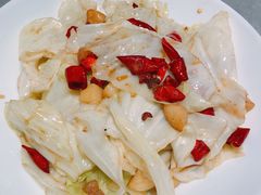 -姚姚酸菜鱼·金戈戈香港豉油鸡(喜荟城联名店)