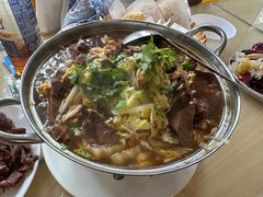 -闫家驴肉老店(华电一校店)
