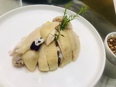 -南京悦客假日酒店