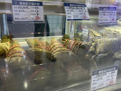 -白玉兰食品甜凤店(合生汇店)