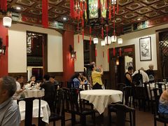 -梅龙镇酒家(南京西路总店)