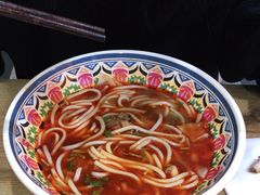 -鑫花溪牛肉米粉(人民广场店)