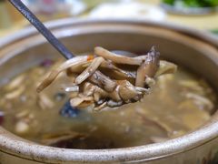 -东巴谷野生菌火锅餐厅