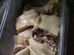 -月亮房·白斩鸡(娄山关路店)