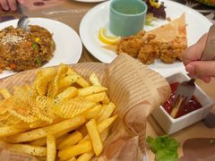 -FAIRYLAND龙族星球主题餐厅(凯丹广场店)