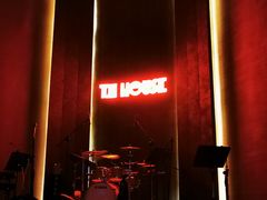 -TZ House音乐现场(来福士中心店)