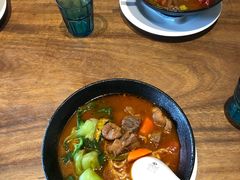 -见面聊 CAFE 行善店