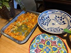 -洱火云南酸菜牛肉火锅(石景山当代商城店)