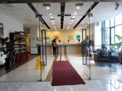 服务台-莫泰酒店(上海虹桥北新泾地铁站天山路店)