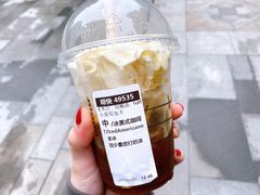 -星巴克臻选(杭州嘉里中心1F店)