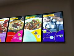 -鲁班小馆(政四街店)
